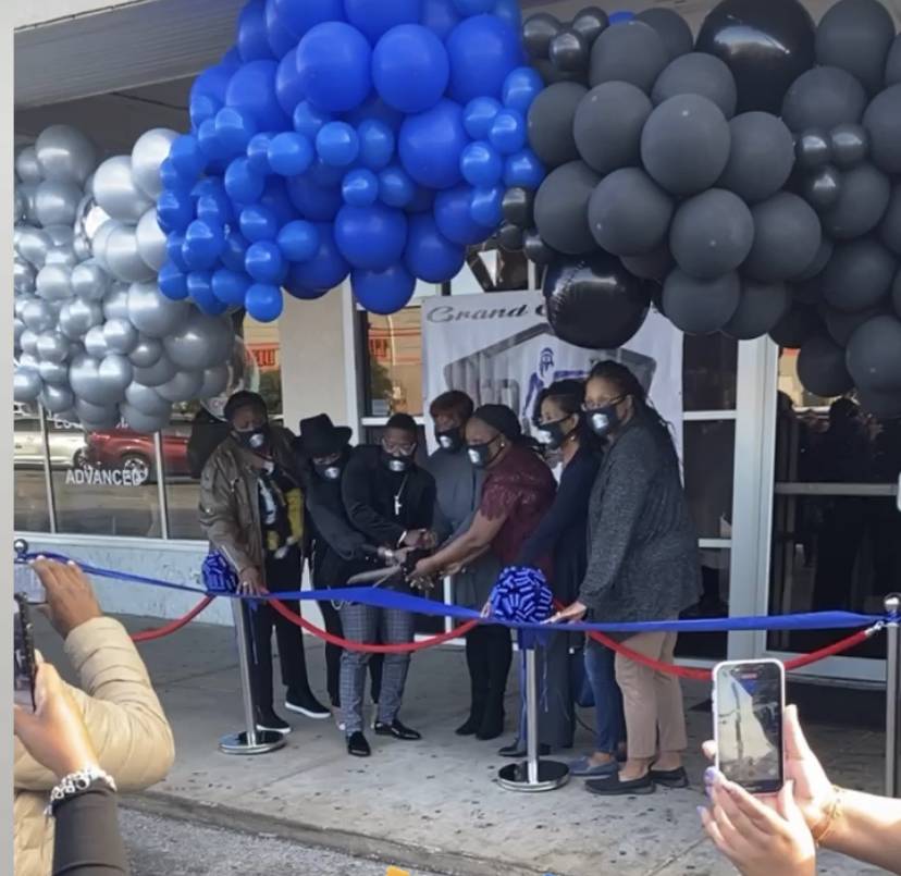 Truth Social Lounge | restaurant | 20840 Southgate Park Blvd, Maple Heights, OH 44137, USA | 2164829436 OR +1 216-482-9436