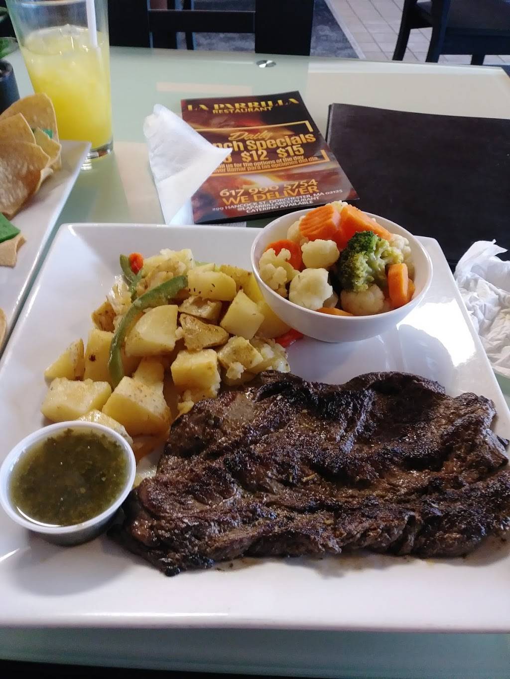 La Parrilla Restaurant | restaurant | 299 Hancock St, Boston, MA 02125, USA | 6176915694 OR +1 617-691-5694