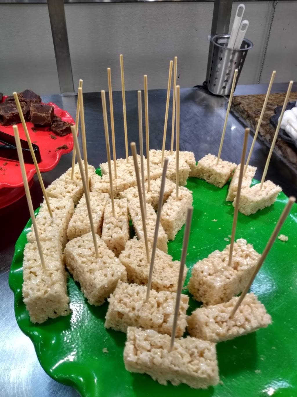 Golden Corral Buffet & Grill | meal takeaway | 1053 Lenoir Rhyne Blvd SE, Hickory, NC 28602, USA | 8283242122 OR +1 828-324-2122