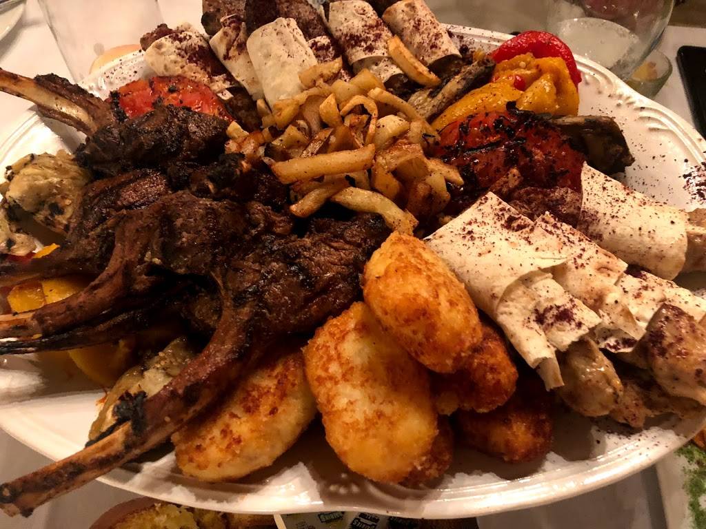 Traktir Restaurant Valley | restaurant | 18588 Ventura Blvd, Tarzana, CA 91356, USA | 8183439100 OR +1 818-343-9100