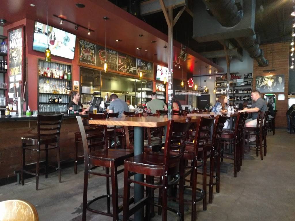 MAXs Wine Dive | restaurant | 214 Fairview St Ste 2, Houston, TX 77006, USA | 7135289200 OR +1 713-528-9200