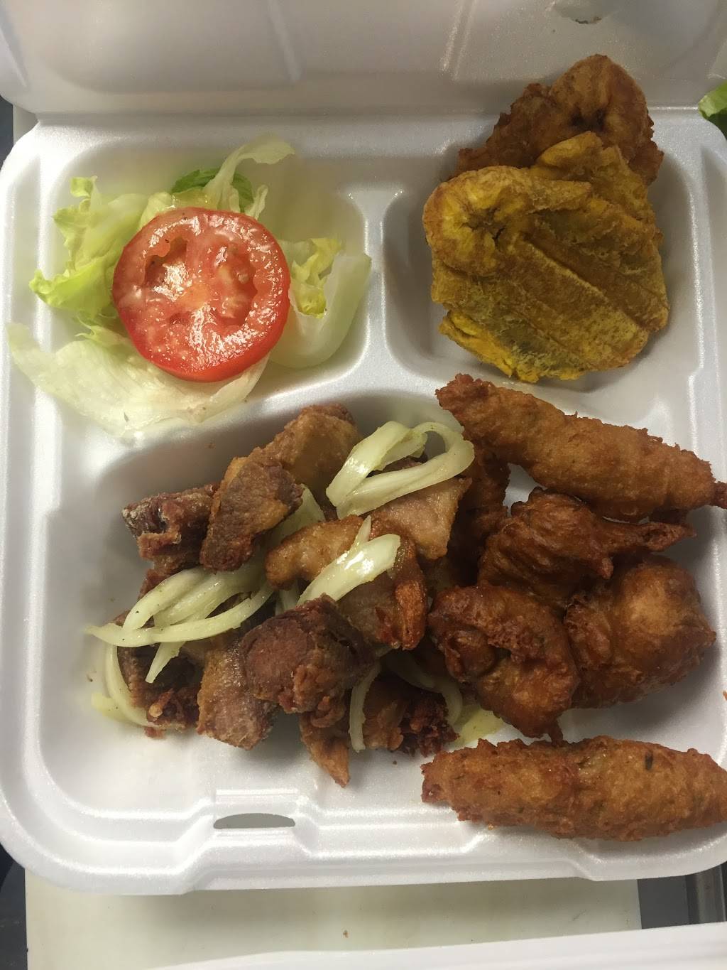 Bennys Caribbean Cuisine And Ice cream | restaurant | 610 Lincoln St, Worcester, MA 01605, USA | 7745708654 OR +1 774-570-8654