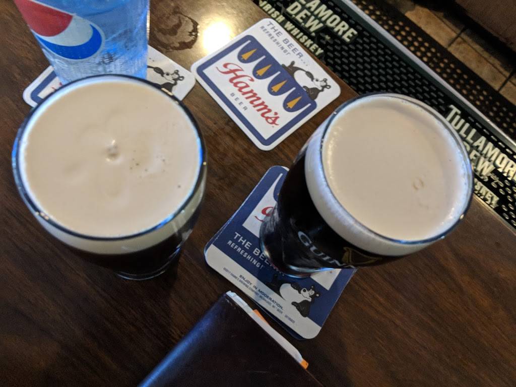 Flanagans Pub | restaurant | 101 E Stewart St, Dayton, OH 45409, USA | 9372285776 OR +1 937-228-5776