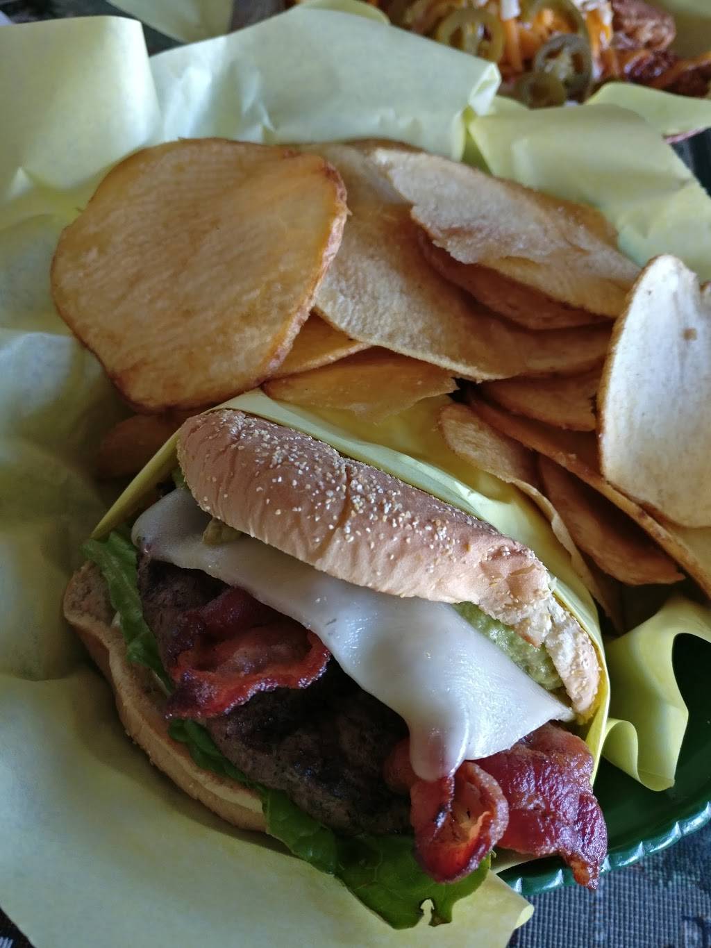 Richmond Bar & Grill | restaurant | 145 Richmond St, El Segundo, CA 90245, USA | 3103227397 OR +1 310-322-7397