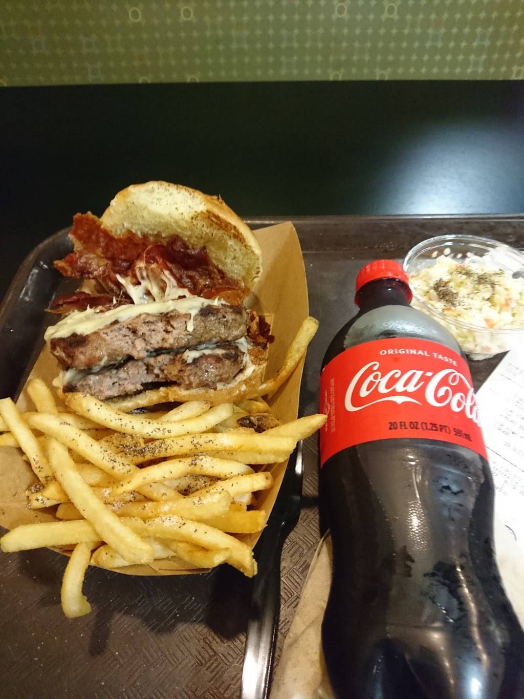 End Zone Food Court | restaurant | 1701 W Buena Vista Dr, Kissimmee, FL 34747, USA | 4079393463 OR +1 407-939-3463