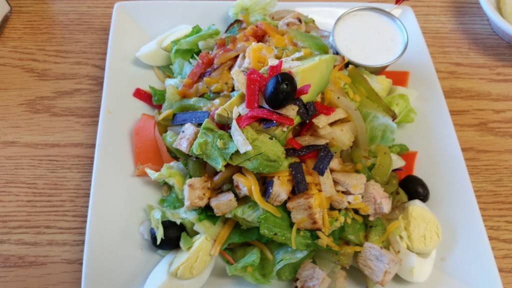 Nayhelys Place | restaurant | 9106 NE Hwy 99, Vancouver, WA 98665, USA | 3605717088 OR +1 360-571-7088