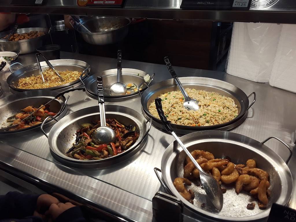 Panda Express | restaurant | 1350 W Lake Mead Blvd, Las Vegas, NV 89106, USA | 7029822888 OR +1 702-982-2888