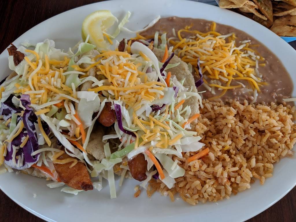 Baja Bay Surf & Taco | restaurant | 1567 Spinnaker Dr #104, Ventura, CA 93001, USA | 8056580411 OR +1 805-658-0411