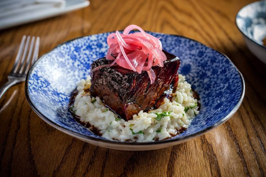 Community Tavern | restaurant | 4038 N Milwaukee Ave, Chicago, IL 60641, USA | 7732836080 OR +1 773-283-6080