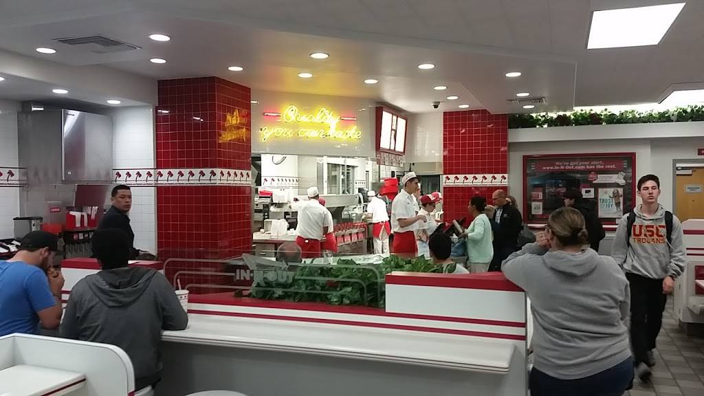 In-N-Out Burger | restaurant | 1261 S Lone Hill Ave, Glendora, CA 91740, USA | 8007861000 OR +1 800-786-1000