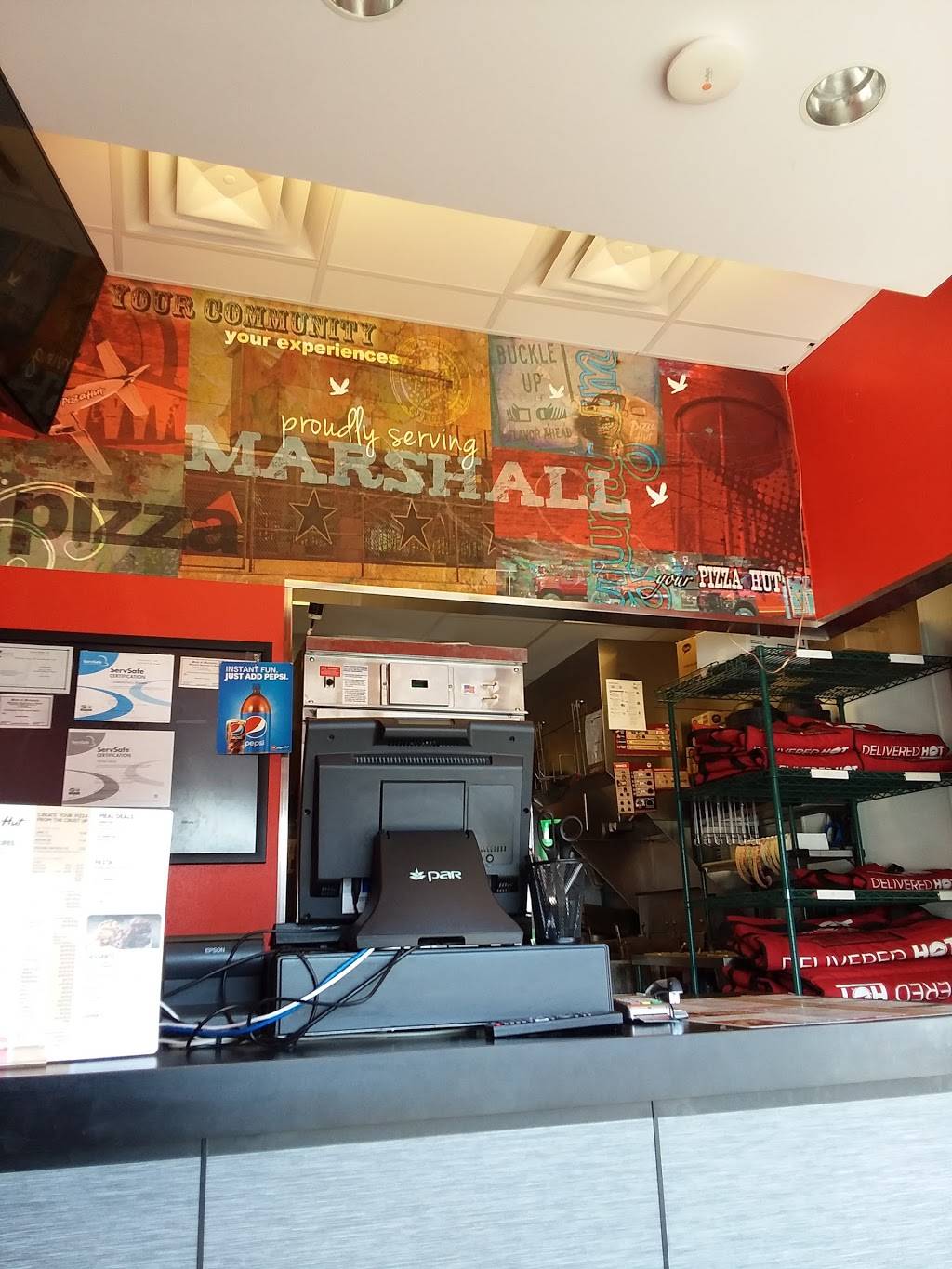 Pizza Hut | meal delivery | 201 E College Dr Suite D, Marshall, MN 56258, USA | 5074015128 OR +1 507-401-5128