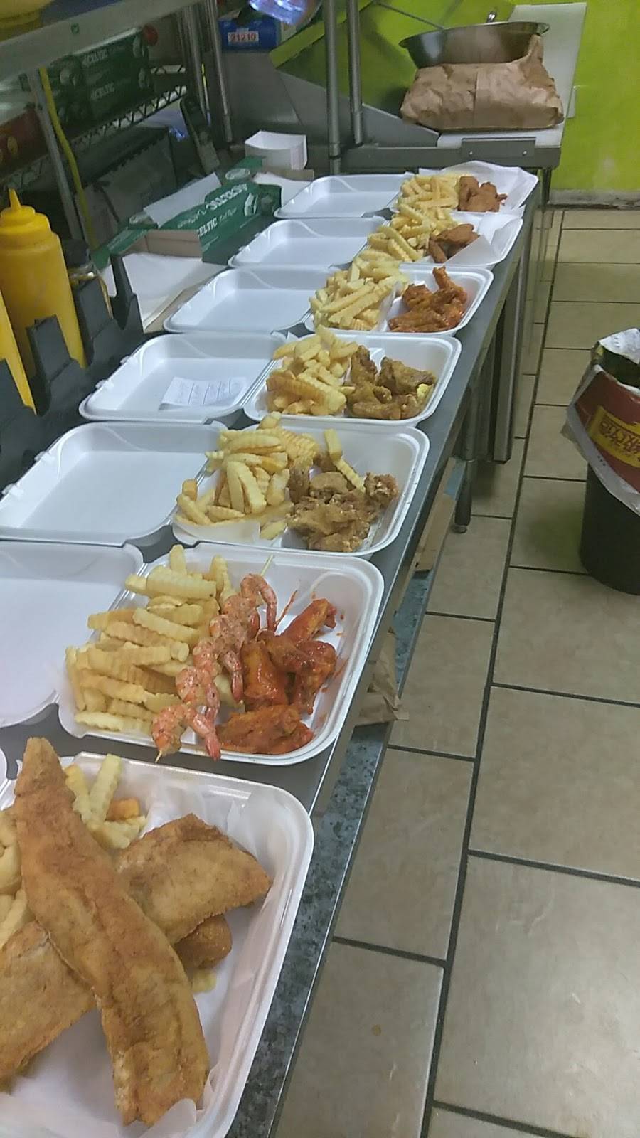 Wings & Seafood | restaurant | 3230 Panthersville Rd # B, Decatur, GA 30034, USA | 4042433817 OR +1 404-243-3817