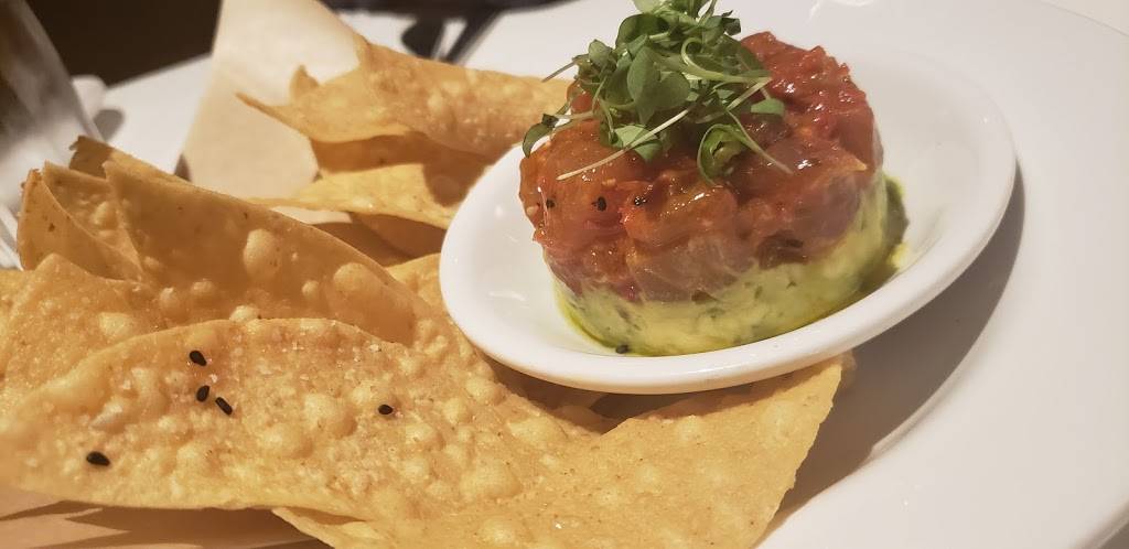 Neighborhood Services Bar Room & Broiler | restaurant | 10720 Preston Rd, Dallas, TX 75230, USA | 2143681101 OR +1 214-368-1101