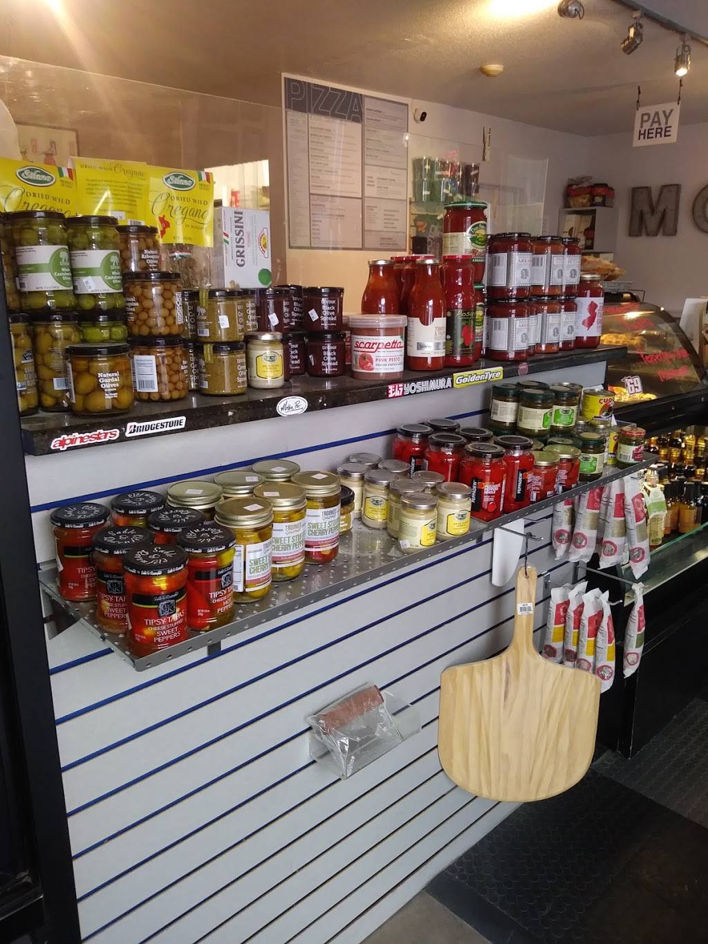 Moto Pizza | meal takeaway | 8 Merchants Rd #7, Sandwich, MA 02563, USA | 5088337322 OR +1 508-833-7322