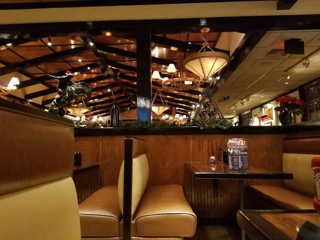 LongHorn Steakhouse | meal takeaway | 70 Worcester-Providence Turnpike #635, Millbury, MA 01527, USA | 5088652202 OR +1 508-865-2202