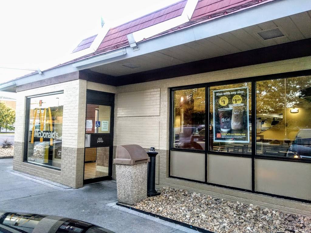 McDonalds | cafe | 408 South St, Front Royal, VA 22630, USA | 5406355365 OR +1 540-635-5365
