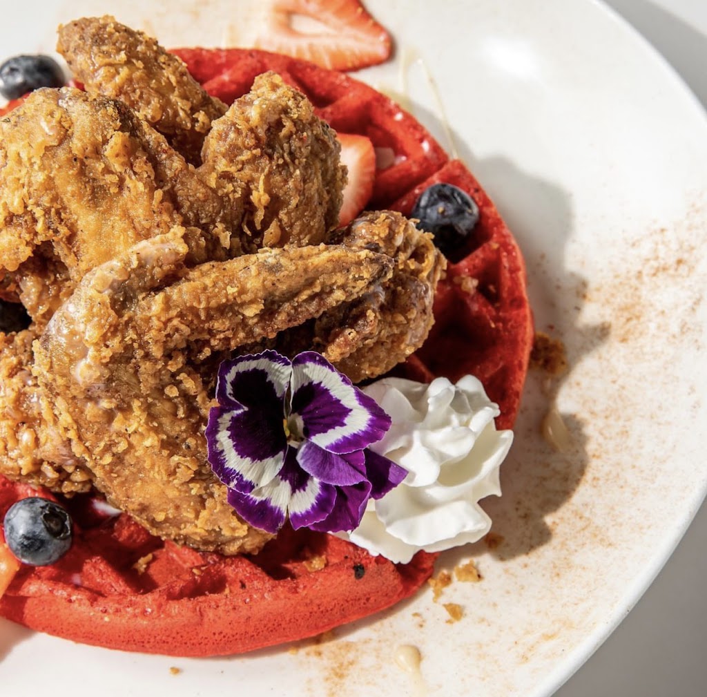 Reservations Bar &Bistro | restaurant | 8106 Cordova Center Dr, Cordova, TN 38016, USA | 9015903421 OR +1 901-590-3421