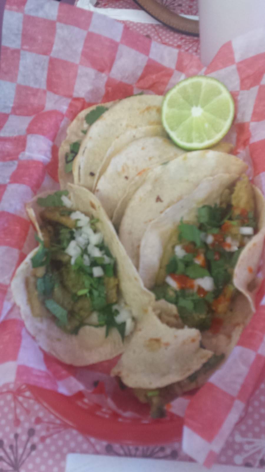 Tacos Pink Flamingo Rosa | restaurant | 4530 Hwy 29 North section H, Belton, SC 29627, USA | 8642638505 OR +1 864-263-8505