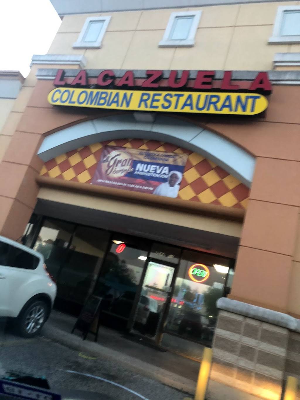 La Cazuela Restaurante Colombiano | restaurant | 9544 Richmond Ave, Houston, TX 77063, USA | 7137897312 OR +1 713-789-7312