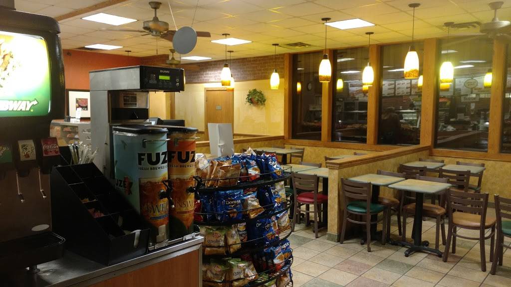 Subway | restaurant | 400 Lafayette Ave, Moundsville, WV 26041, USA | 3048457777 OR +1 304-845-7777