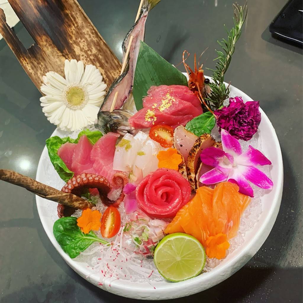 Sushi Bar On Main St | restaurant | 24328 Main St, Newhall, CA 91321, USA | 6618881313 OR +1 661-888-1313