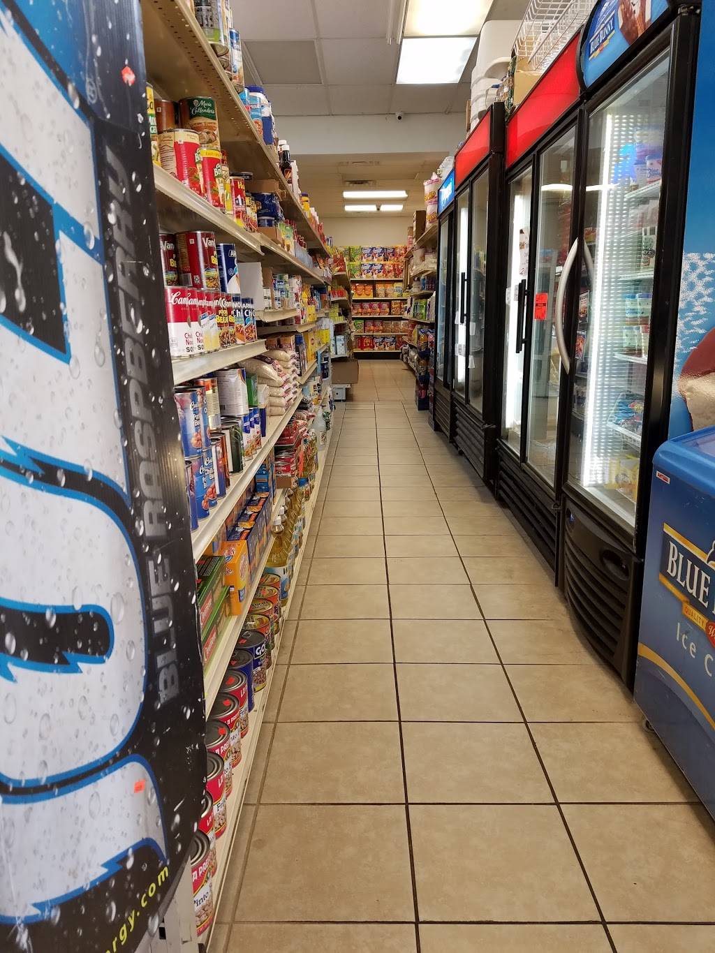 Sharks Fish and Chicken | restaurant | 1734 E 71st St, Chicago, IL 60649, USA | 7739527748 OR +1 773-952-7748