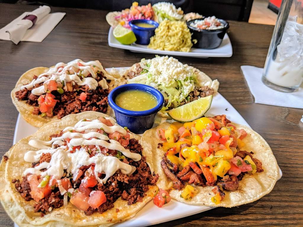 Salsa Street | restaurant | 1540 N Rand Rd, Palatine, IL 60074, USA | 8479074723 OR +1 847-907-4723