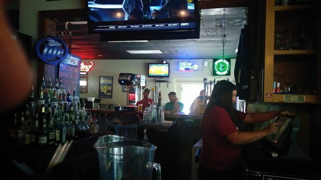 Schooners Bar & Grill | restaurant | 6226 Bush River Rd, Columbia, SC 29212, USA | 8036616138 OR +1 803-661-6138