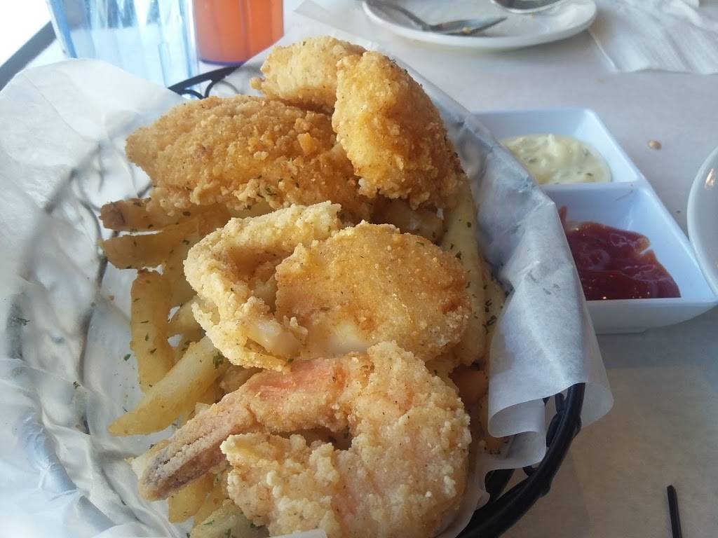 BeClaws | restaurant | 6450 America Blvd #105, Hyattsville, MD 20782, USA | 3014039000 OR +1 301-403-9000