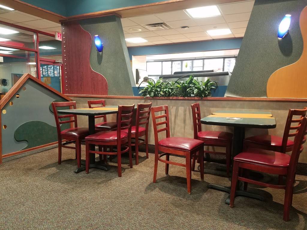 Arbys | restaurant | 8753 Roswell Rd, Dunwoody, GA 30350, USA | 7709921518 OR +1 770-992-1518