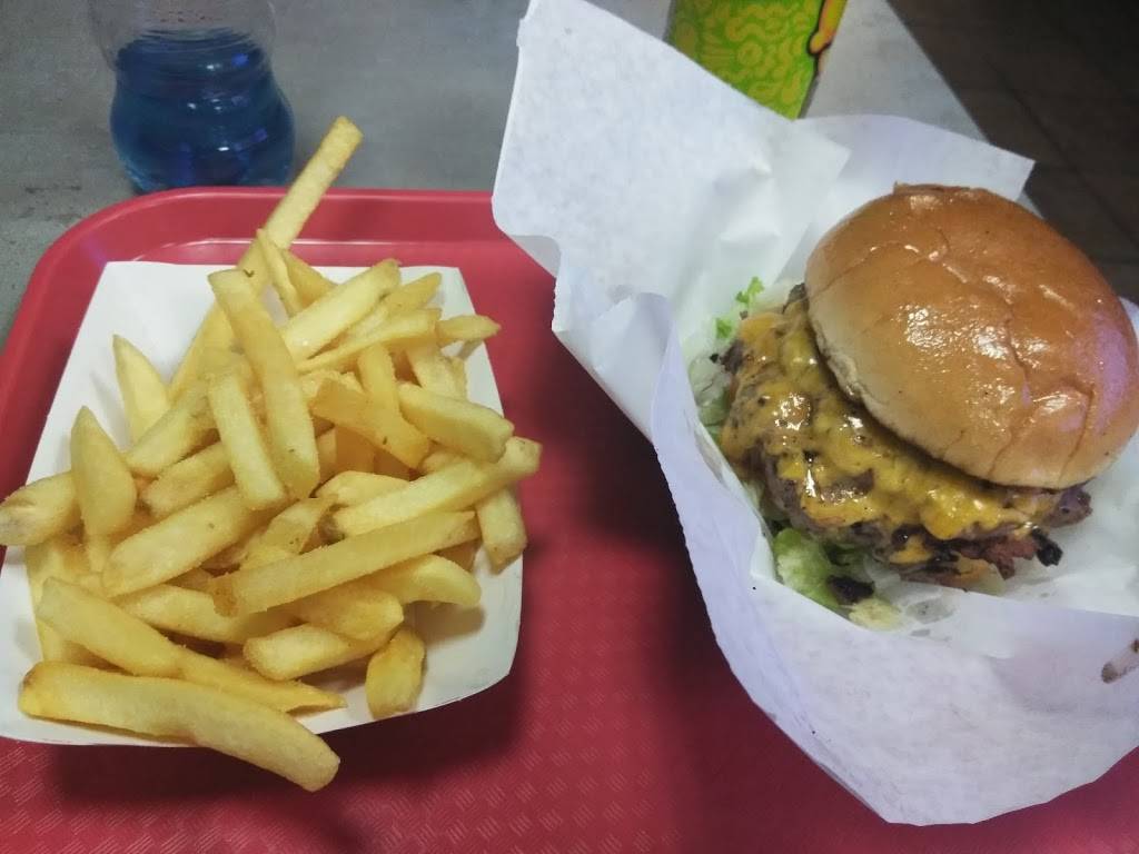 Coney Island Dogs and Burgers | restaurant | 3600 Warren Way, Reno, NV 89509, USA | 7754321237 OR +1 775-432-1237