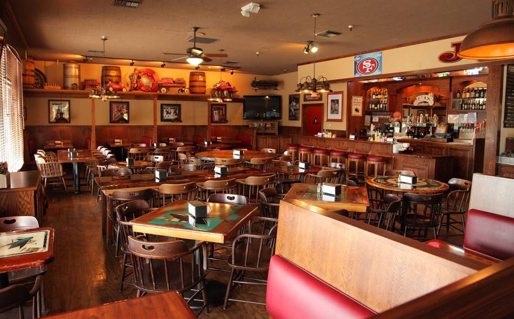 Jakes of Saratoga | restaurant | 12175 Saratoga Sunnyvale Road Suite"E", Saratoga, CA 95070, USA | 4082575858 OR +1 408-257-5858