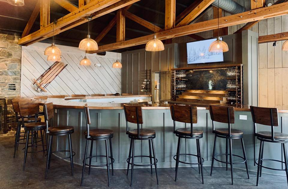 Slopeside Tavern | restaurant | 217 Sapphire Valley Rd, Sapphire, NC 28774, USA | 8287438655 OR +1 828-743-8655