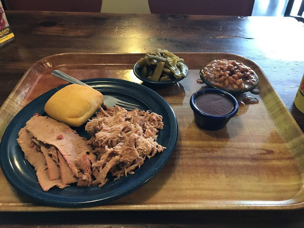 Dickeys Barbecue Pit | restaurant | 10700 Kuykendahl Rd, The Woodlands, TX 77381, USA | 2812988422 OR +1 281-298-8422