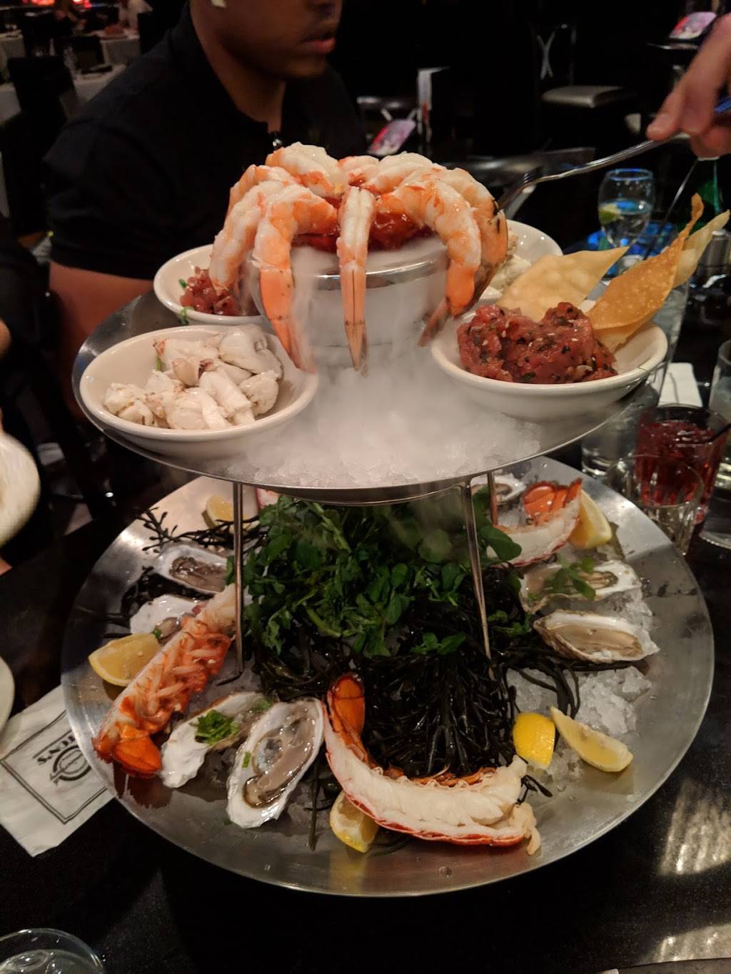 Mortons The Steakhouse | restaurant | 1641 W Sunflower Ave, Santa Ana, CA 92704, USA | 7144444834 OR +1 714-444-4834