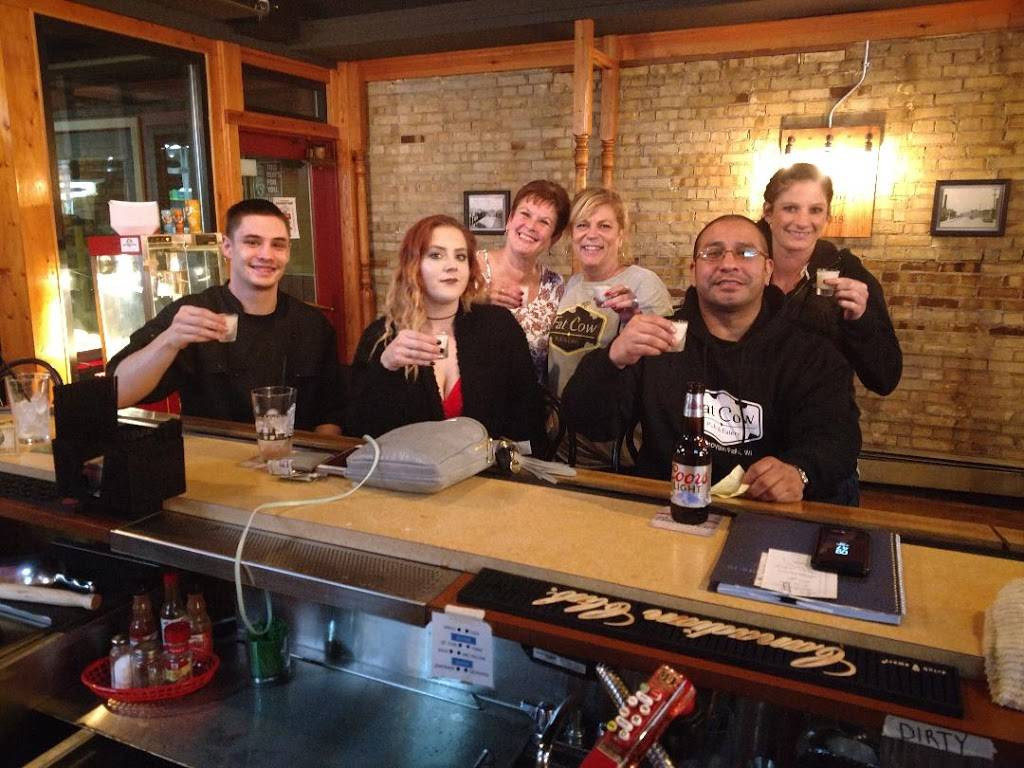 Fat Cow Pub & Eatery | restaurant | 406 Broadway St, Sheboygan Falls, WI 53085, USA | 9205502411 OR +1 920-550-2411