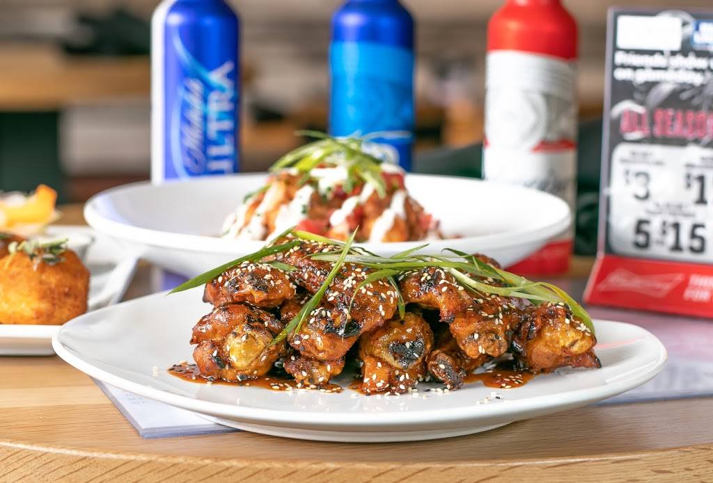 McCrays Tavern Midtown | restaurant | 1163 W Peachtree St NE, Atlanta, GA 30309, USA | 4049376444 OR +1 404-937-6444