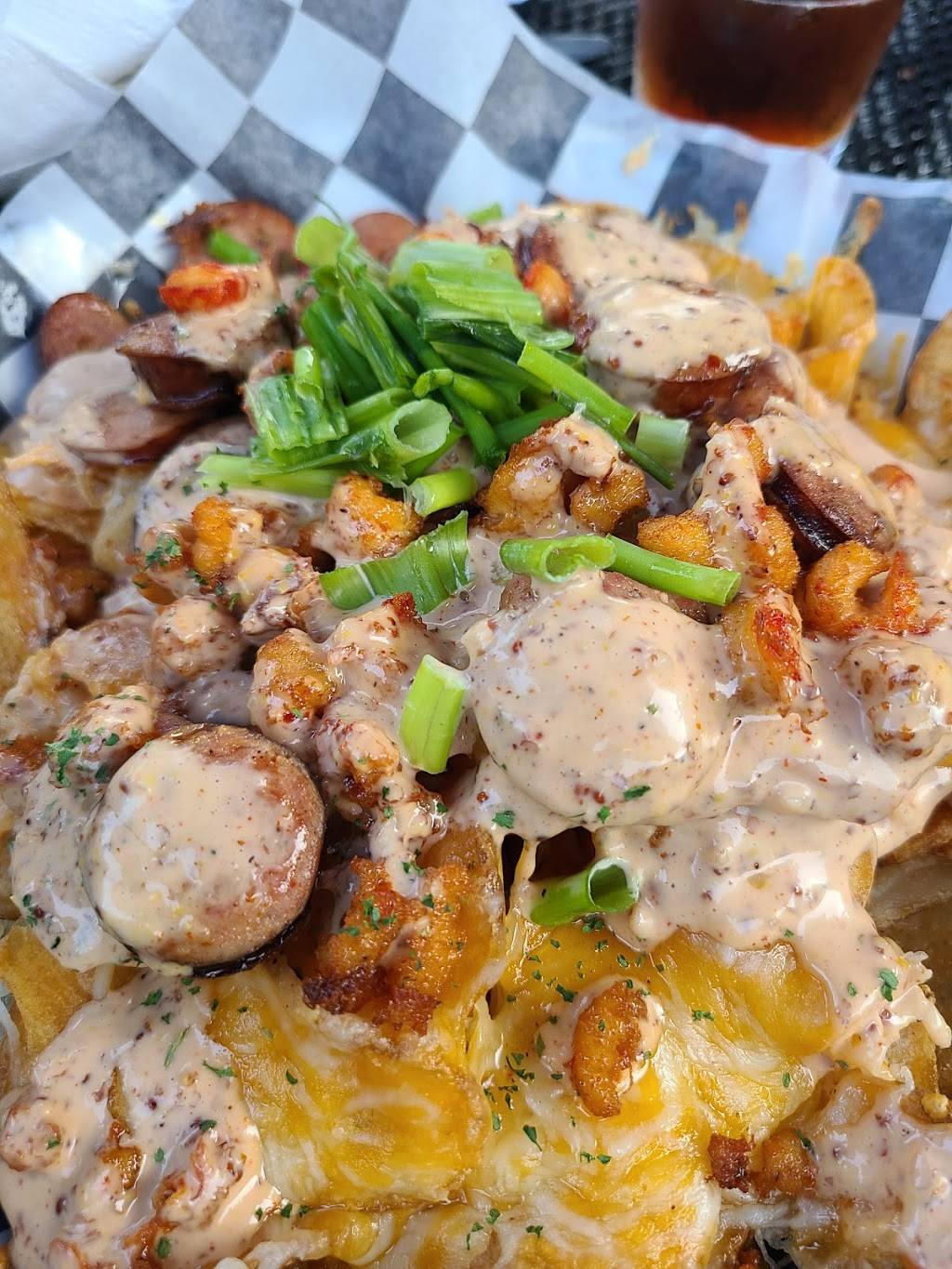 Rafters Music and Food - New Albany | restaurant | 704 W Bankhead St, New Albany, MS 38652, USA | 6625397400 OR +1 662-539-7400