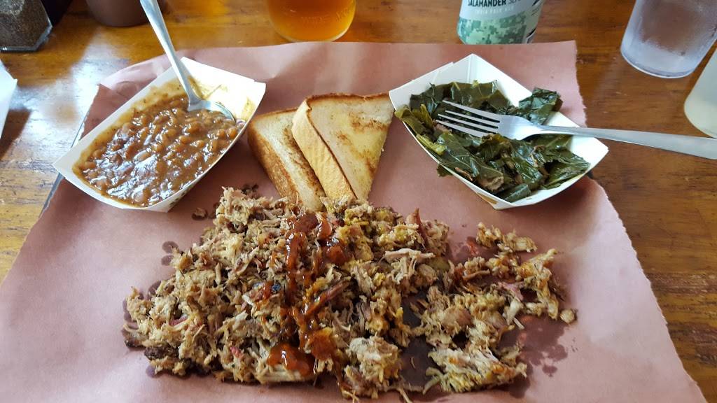 Haywood Smokehouse | restaurant | 79 Elysinia Ave, Waynesville, NC 28786, USA | 8284567275 OR +1 828-456-7275
