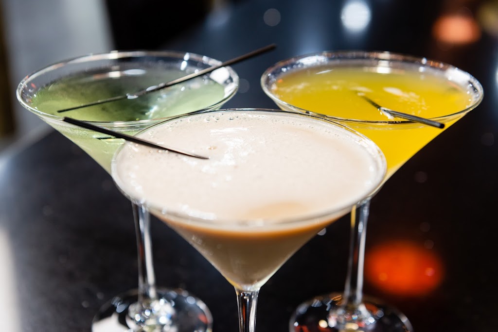 The Shake Seafood | restaurant | 180 W Girard Ave #106A, Philadelphia, PA 19123, USA | 2677738543 OR +1 267-773-8543