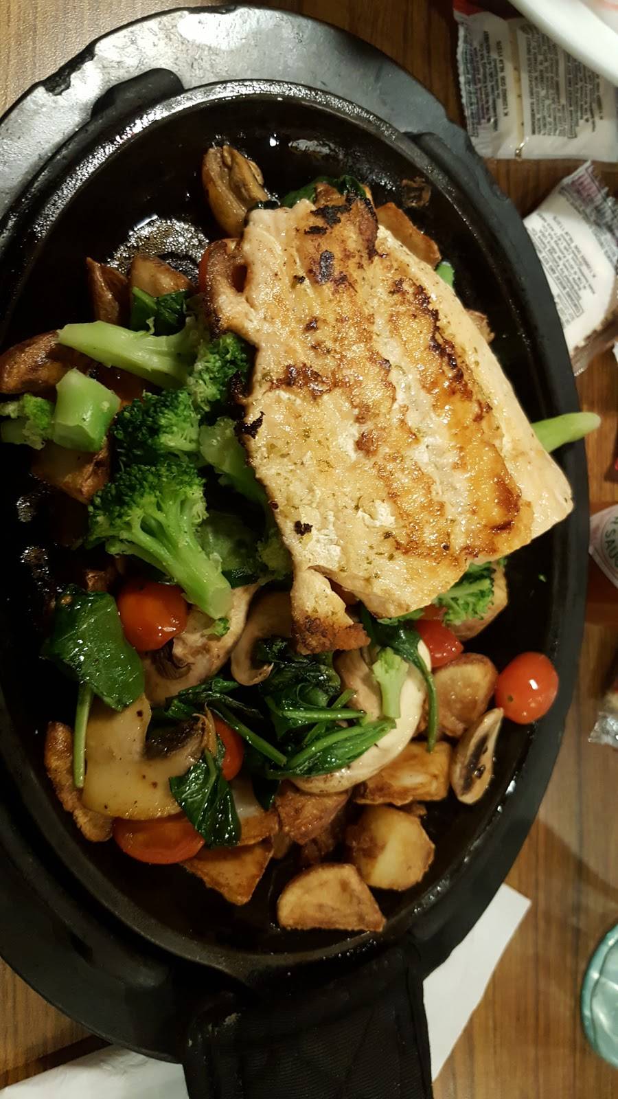 Dennys | restaurant | 30163 Industrial, Hayward, CA 94544, USA | 5104710311 OR +1 510-471-0311