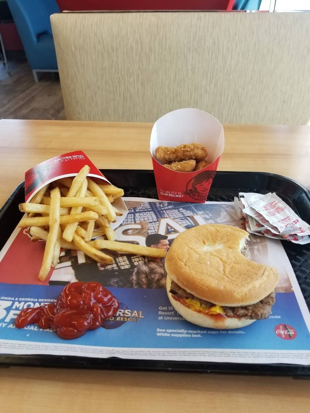 Wendys | restaurant | 6517 Old Brick Road, Windermere, FL 34786, USA | 4076563670 OR +1 407-656-3670