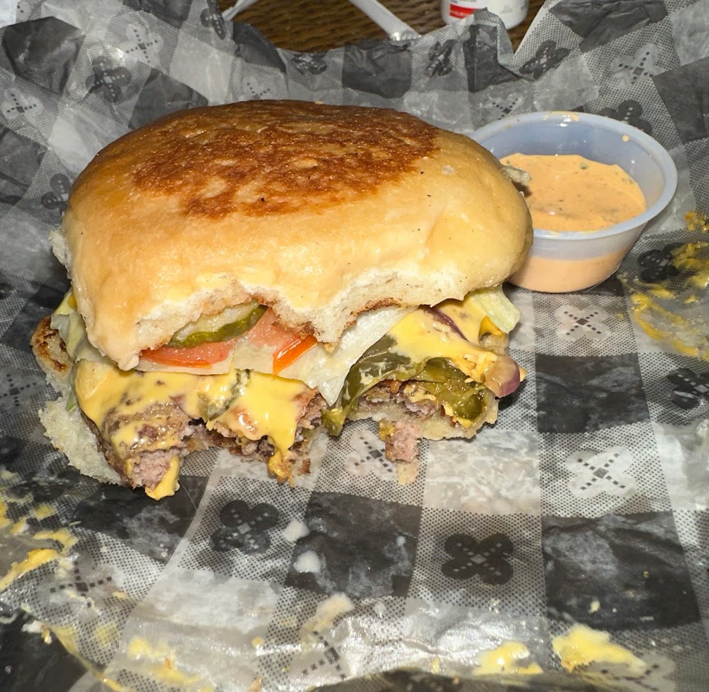 Xpress Burgers | restaurant | 10446 I-37, Corpus Christi, TX 78410, USA | 3613175088 OR +1 361-317-5088