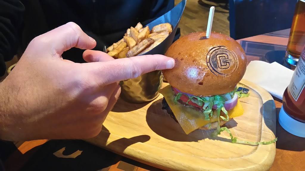 La Cage - Brasserie sportive | restaurant | 340 QC-117, Mont-Tremblant, QC J8E 2X3, Canada | 8194290009 OR +1 819-429-0009