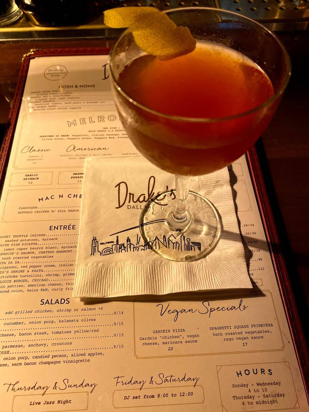 Drakes | restaurant | 5007 W Lovers Ln, Dallas, TX 75209, USA | 2146514114 OR +1 214-651-4114