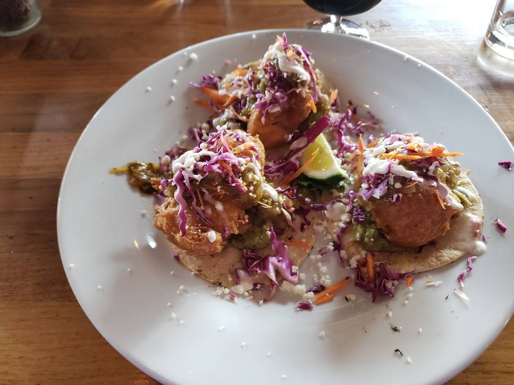 Kalona Brewing Company | restaurant | 405 B Ave, Kalona, IA 52247, USA | 3196563335 OR +1 319-656-3335