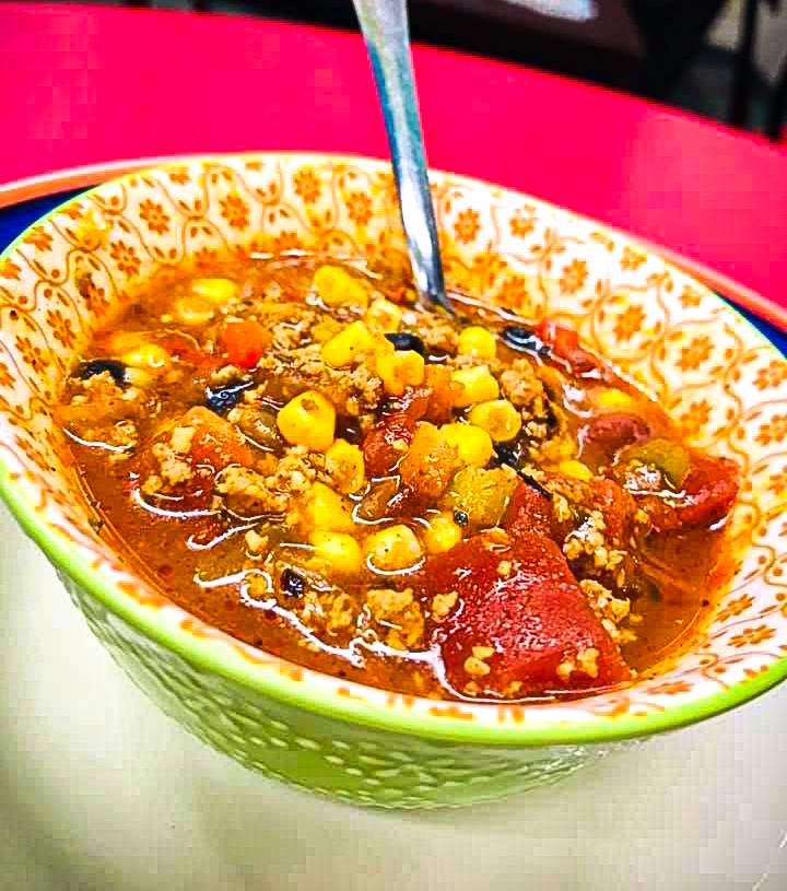 The WHOLEsome Package | restaurant | Inside 101co3, 101 E Mishawaka Ave, Mishawaka, IN 46545, USA | 5742100783 OR +1 574-210-0783