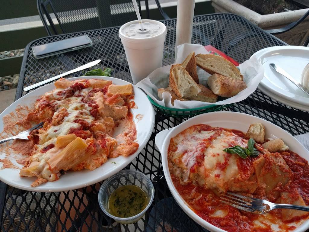 Two Brothers from Italy | restaurant | 986 E Vista Way, Vista, CA 92084, USA | 7608064646 OR +1 760-806-4646