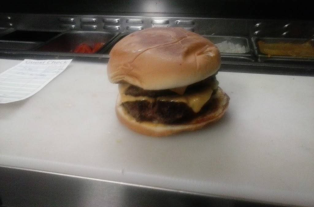 L&L Drive Thru Burgers | restaurant | 377 FM2457, Livingston, TX 77351, USA | 9369674143 OR +1 936-967-4143