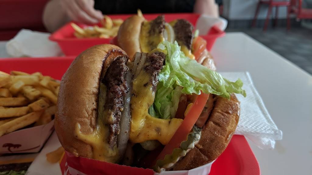 In-N-Out Burger | restaurant | 5581 Lone Tree Way, Brentwood, CA 94513, USA | 8007861000 OR +1 800-786-1000